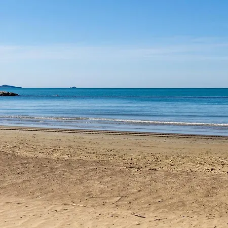 Acqua Apartament Follonica