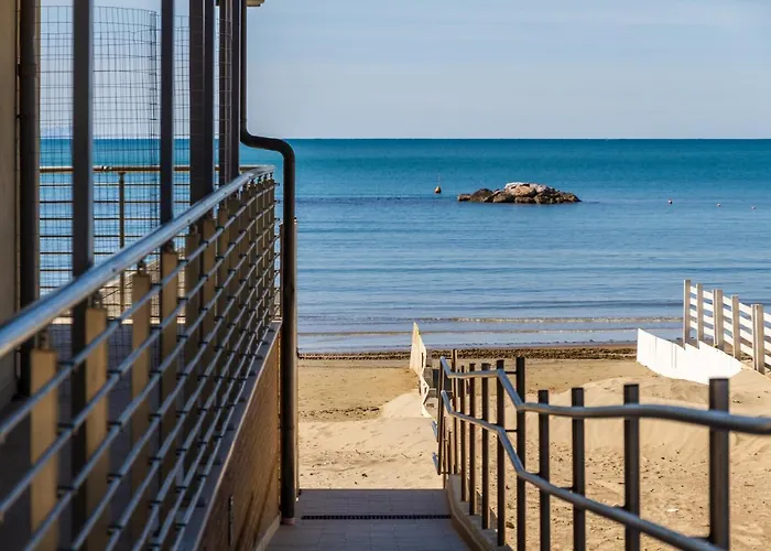 Daire Acqua Follonica